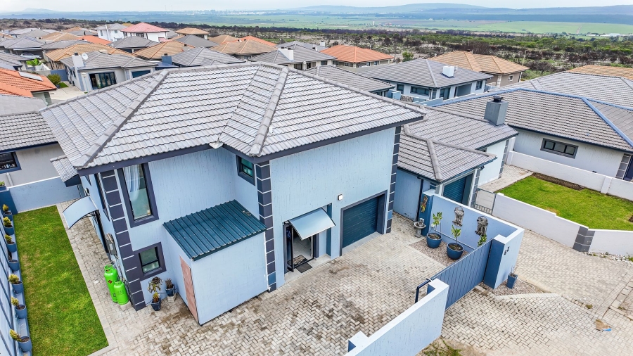 3 Bedroom Property for Sale in Dana Bay Western Cape